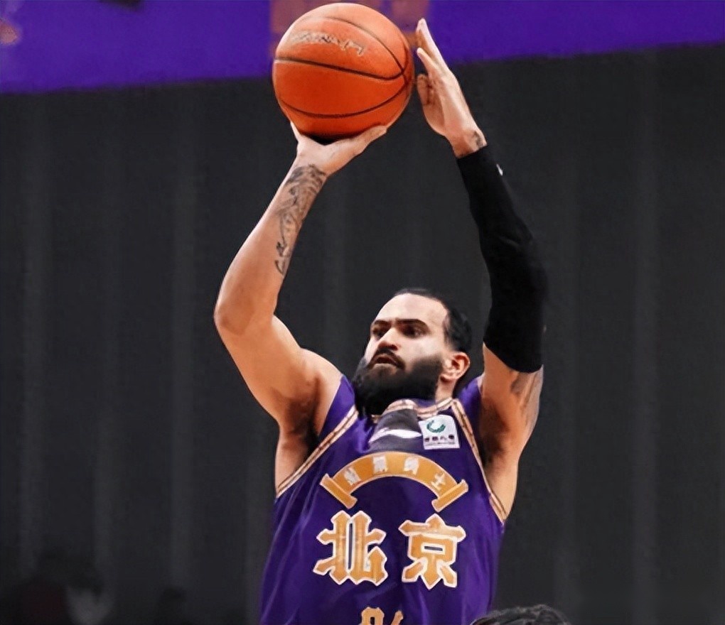 输江苏？张庆鹏脸都不要了？进攻只靠2将强解，防守防不住！