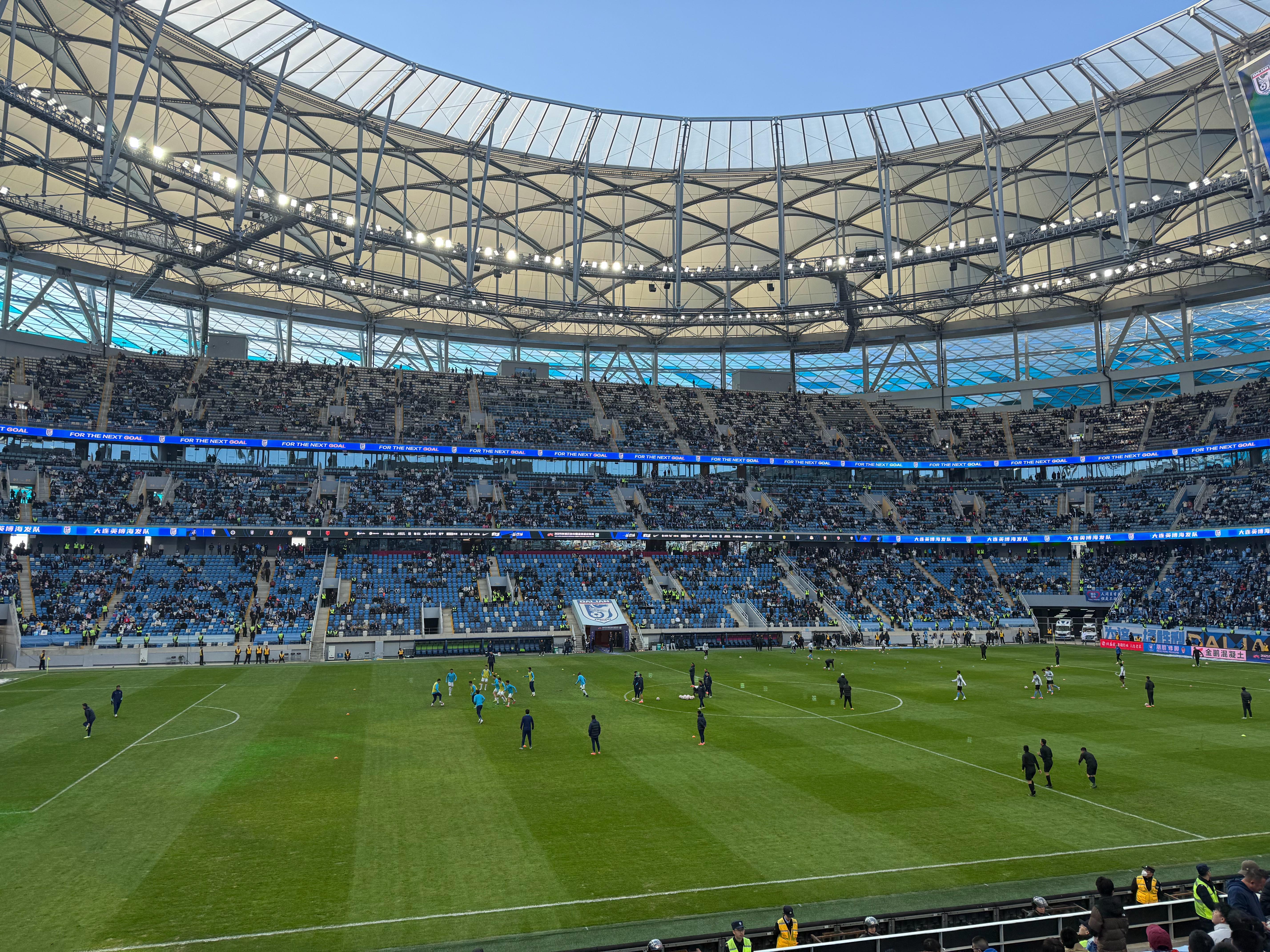 热身赛：英博2-1战胜亚泰，王圣博、刘逸分别破门